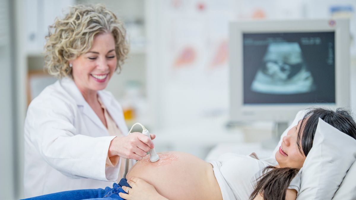 Should I go to the hospital if I'm bleeding at 39 weeks pregnant?