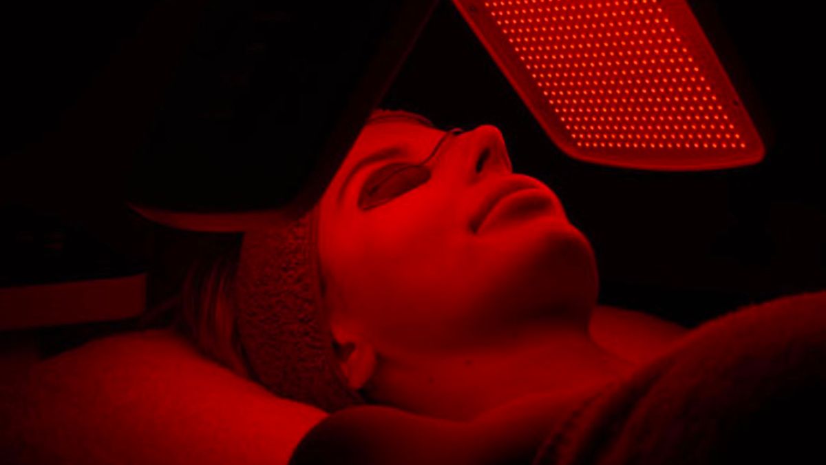 How do I administer red light therapy during pregnancy?