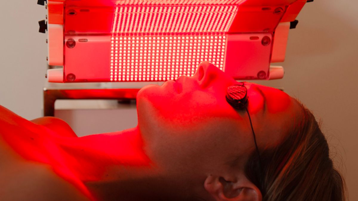 What to look for when buying red light therapy devices