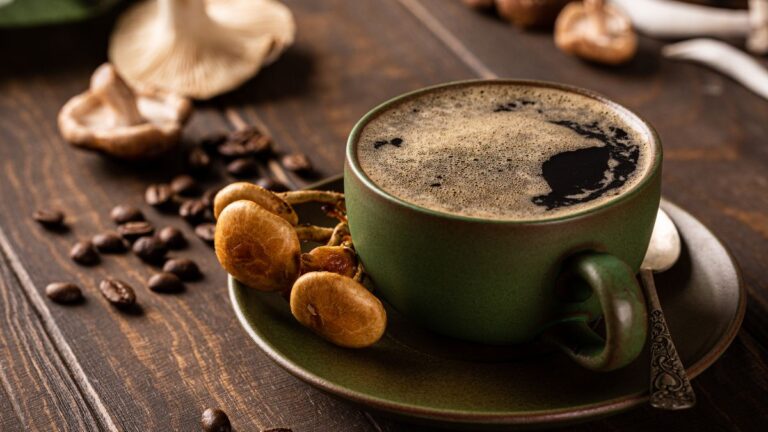 Is mushroom coffee safe during pregnancy? Advices to protect your health